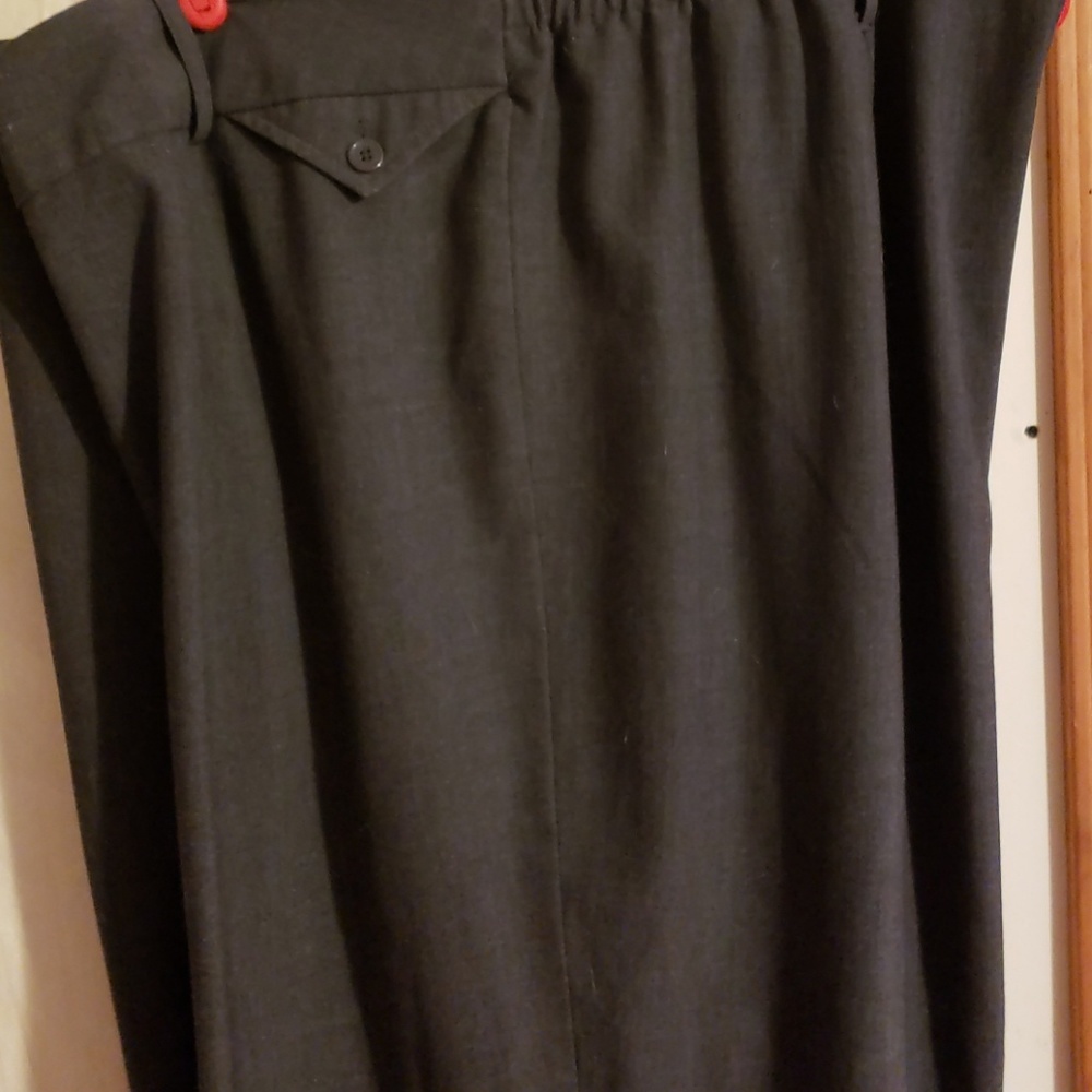 Grey crop dress pants